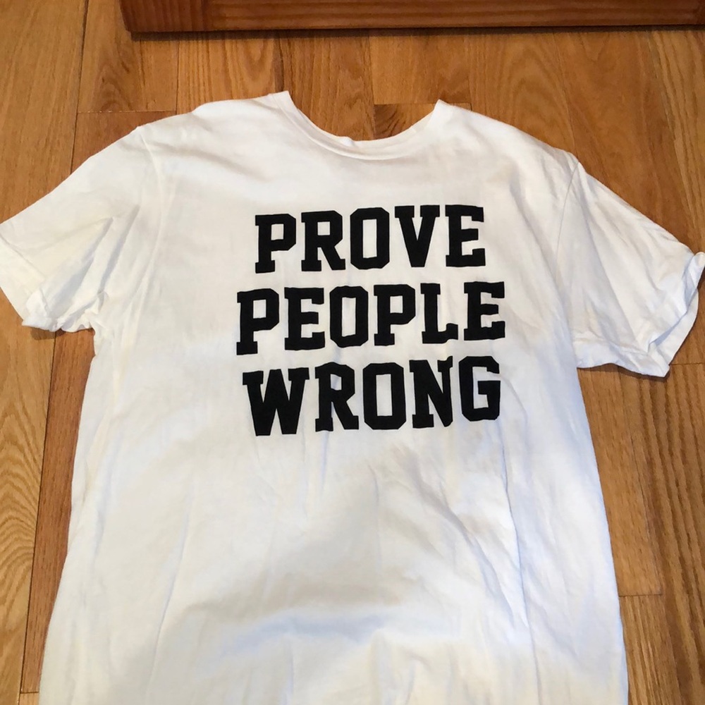 gently worn men’s large t-shirt